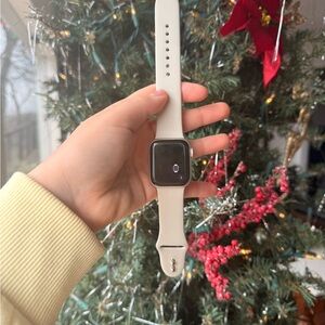 Apple Watch SE (2nd Gen)